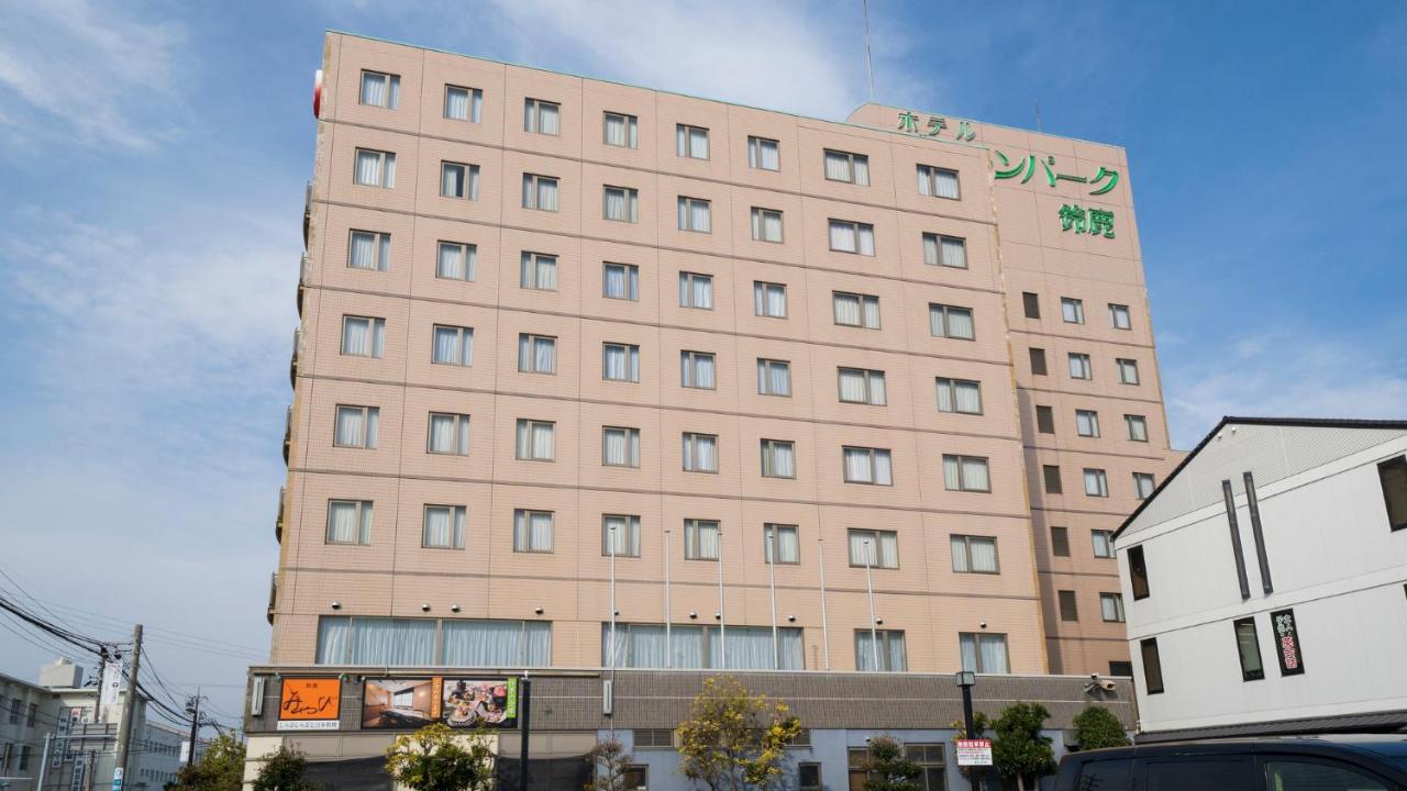 Hotel Green Park Szuzuka Kültér fotó